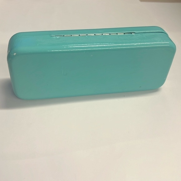 Tiffany & Co Teal Patent Clamshell Sunglasses Case - Picture 2 of 6